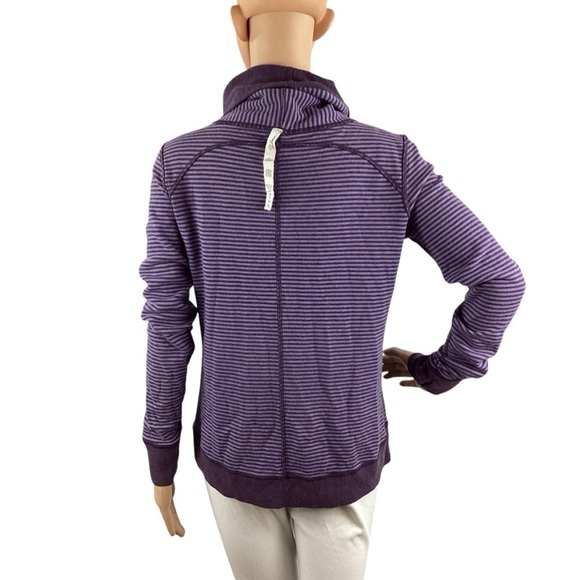 Lululemon In a Cinch Long Sleeve Tee Size 8 Purple - Picture 15 of 15